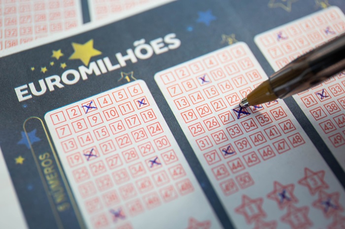 Um apostador de Portugal ganha 213 milhes no Euromilhes