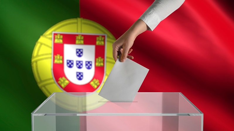Eleies terminam em Portugal com absteno entre 32% e 46,5%